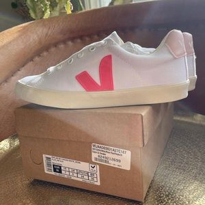 Veja Esplar Canvas US 7